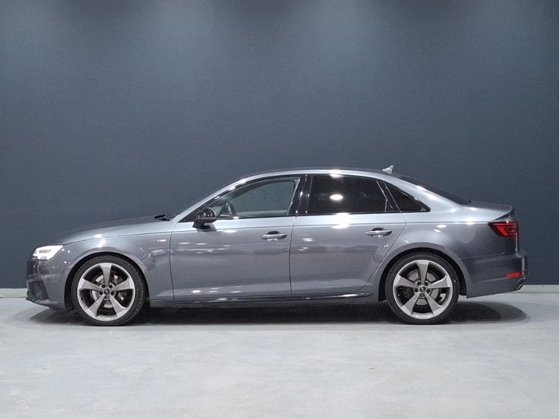 Audi A4 35 Tfsi Black Edition SH19VJU Grey #4