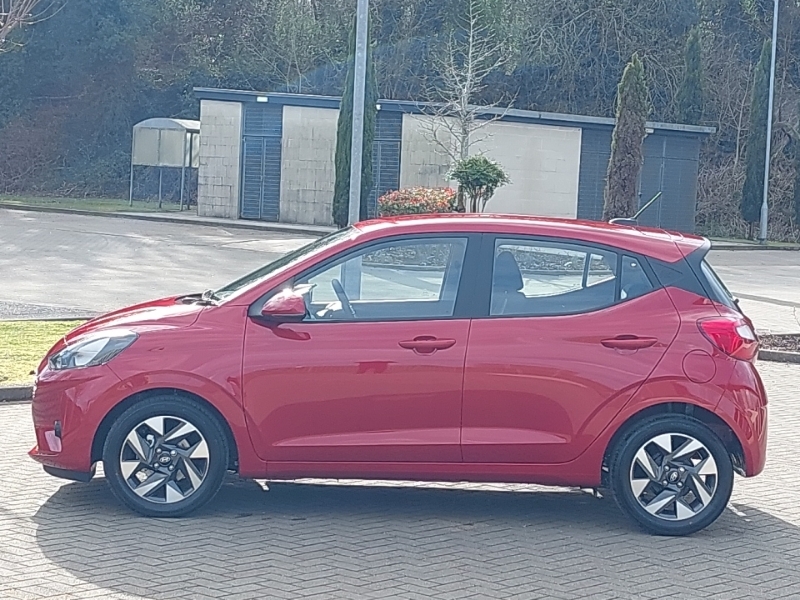 Hyundai I10 1.0 63 Advance Nav SY26OXB Red #4