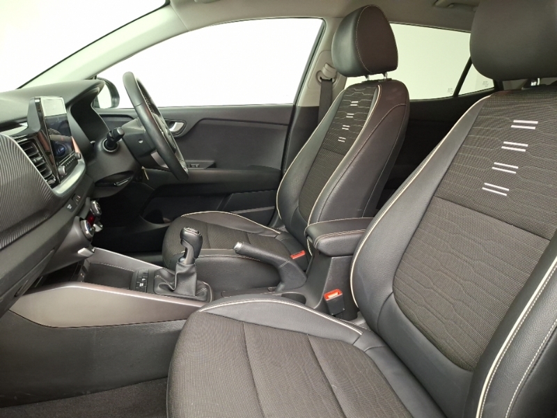 Kia Stonic 1.0T Gdi 48V Gt-line KY71NRE Black #5