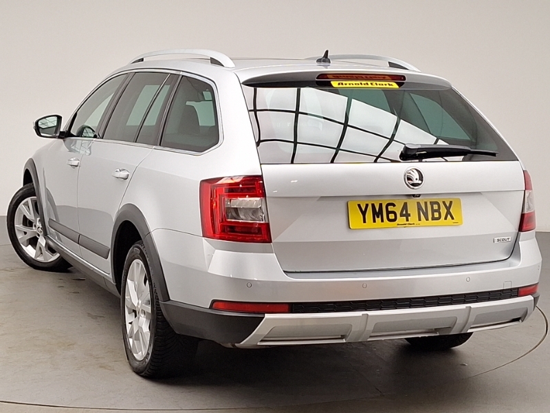 Skoda Octavia 2.0 Tdi Cr 184 Scout 4X4 Dsg Silver #2