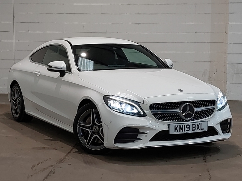 Mercedes-Benz C Class C300d Amg Line Premium 9G-tronic White