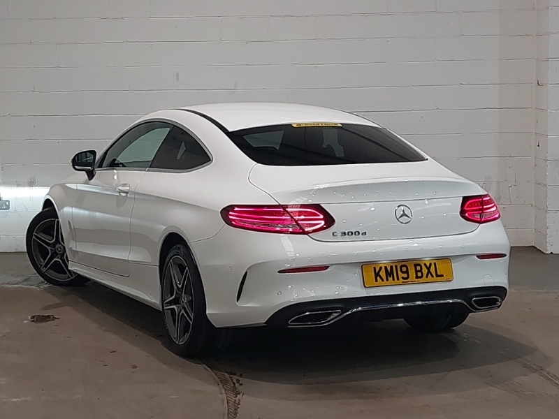 Mercedes-Benz C Class C300d Amg Line Premium 9G-tronic KM19BXL White #2