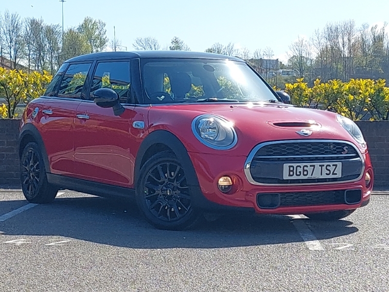 Mini Hatch 2.0 Cooper S D Red