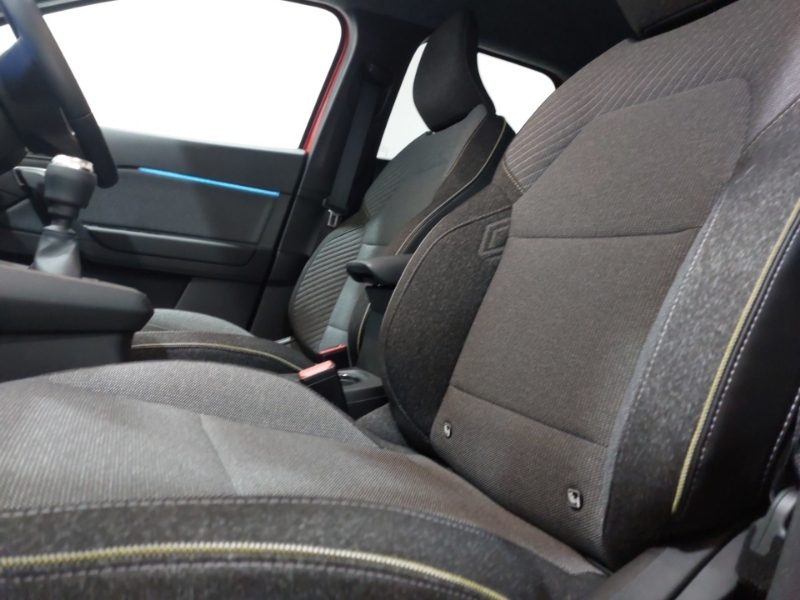 Renault Symbioz 1.3 Tce 140 Techno HK75MDU Red #5