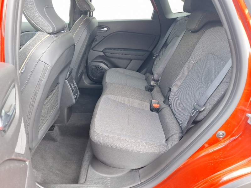 Renault Symbioz 1.3 Tce 140 Techno HK75LZX Red #6
