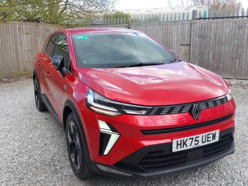 Renault Symbioz 1.3 Tce 140 Techno Red
