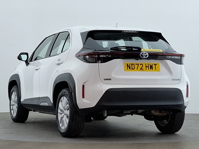 Toyota Yaris Cross 1.5 Hybrid Icon Cvt ND72HWT White #2