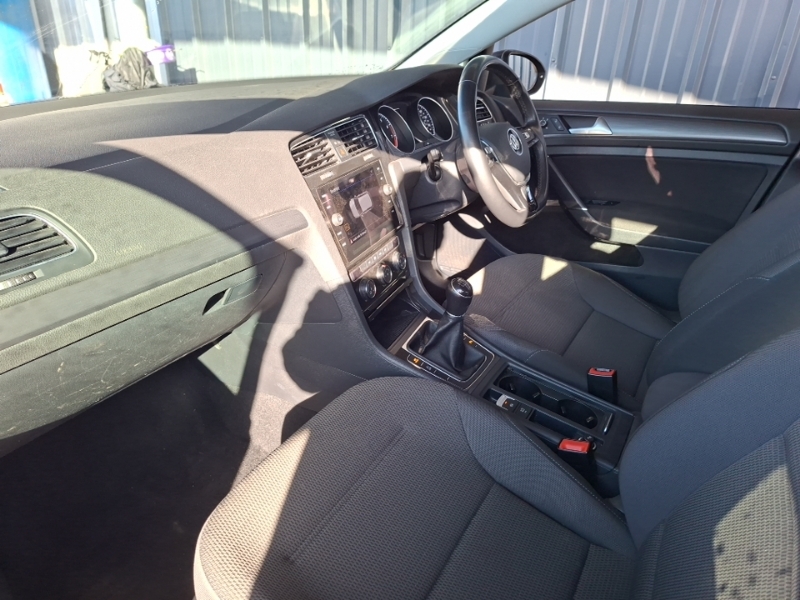 Volkswagen Golf 1.4 Tsi Se Nav AF67FKV Grey #5