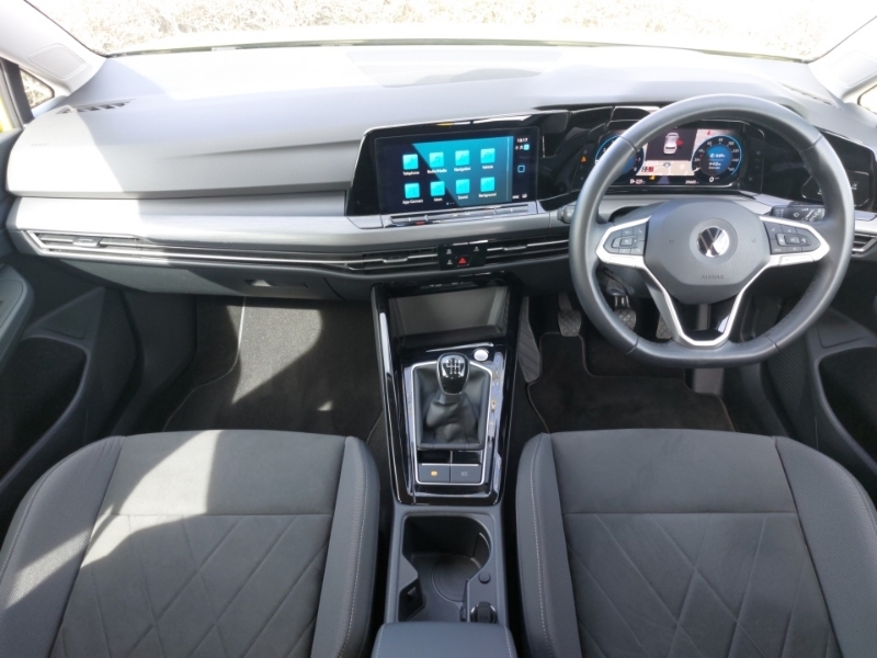Volkswagen Golf 1.5 Tsi 150 Style SL72YFH Yellow #3