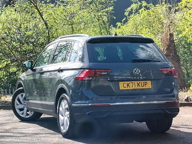 Volkswagen Tiguan 2.0 Tdi Life Dsg CK71KUP Grey #2
