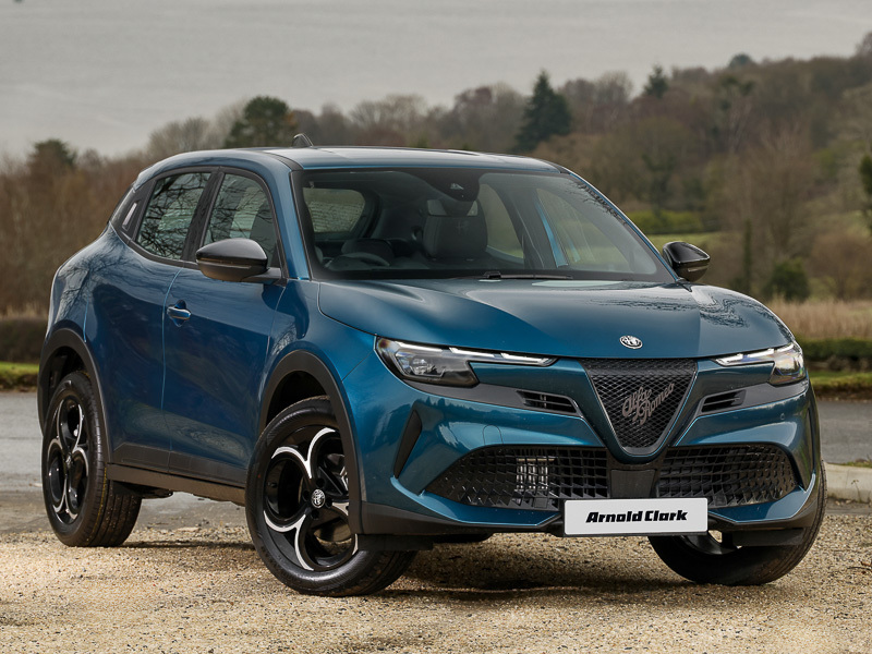 Alfa Romeo Junior 1.2 Turbo Ibrida Green