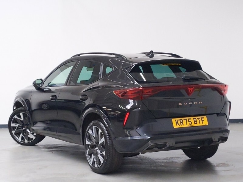 Cupra Formentor 1.5 Etsi 150 V2 Dsg KR75BTF Black #2