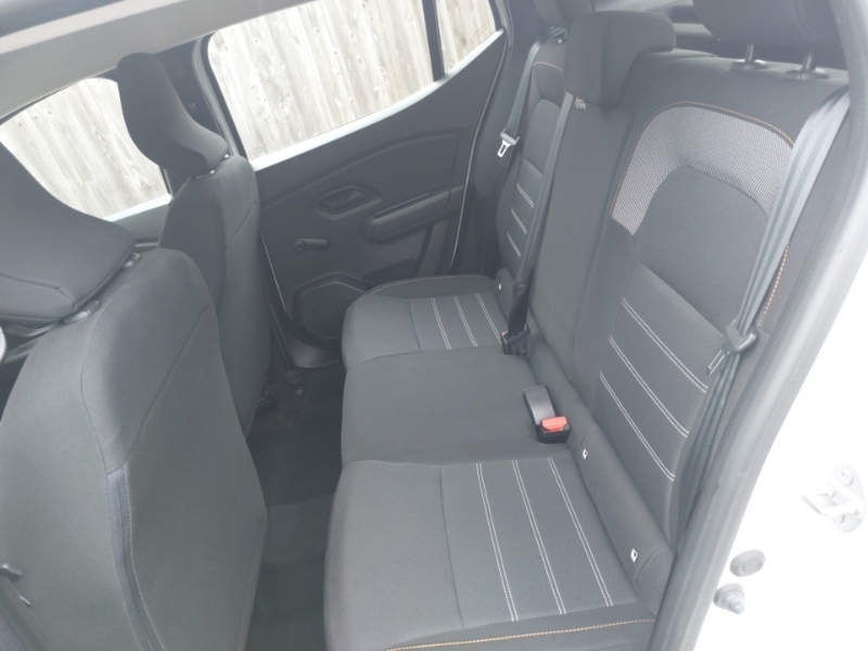 Dacia Sandero Stepway 1.0 Tce Essential MJ22FLG White #6