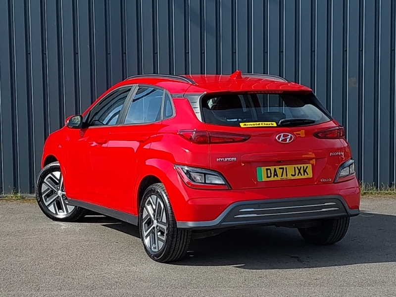 Hyundai Kona 100Kw Se Connect 39Kwh Red #2