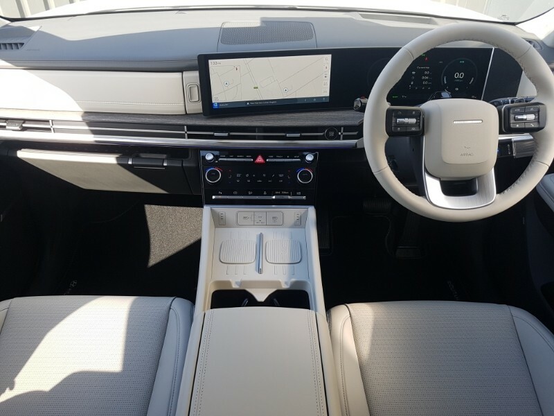 Hyundai Santa Fe 1.6 Tgdi 288 Phev Ultimate 4Wd  White #3