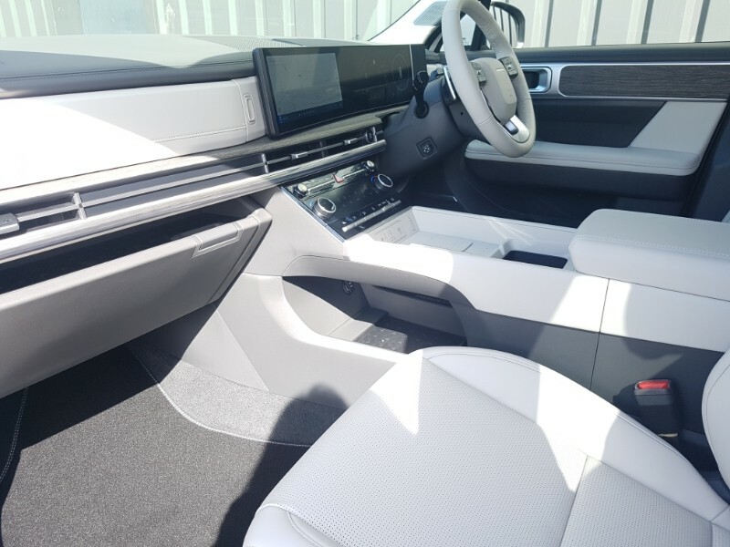 Hyundai Santa Fe 1.6 Tgdi 288 Phev Ultimate 4Wd  White #5