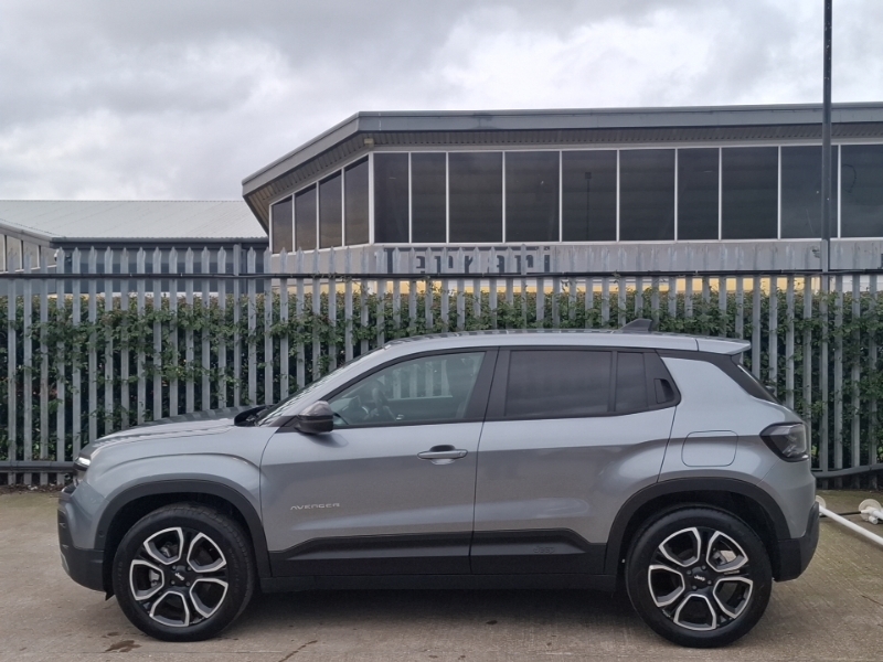 Jeep Avenger 1.2 E-hybrid Summit Dct ST75EKR Grey #4
