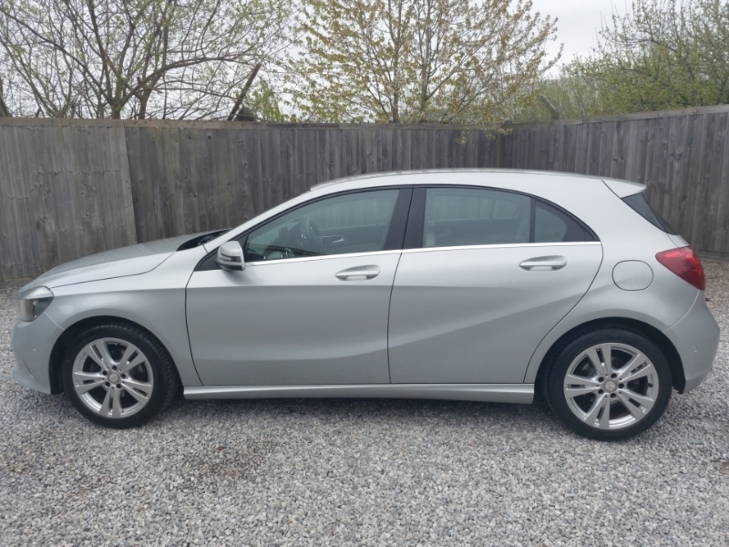 Mercedes-Benz A Class A180d Sport Executive LM17KZN Silver #4