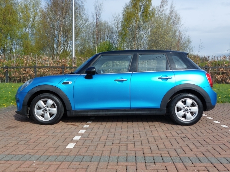 Mini Hatch 1.5 Cooper Classic II SH19CBX Blue #4