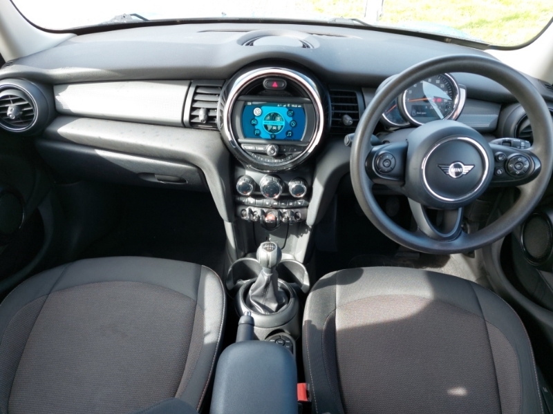 Mini Hatch 1.5 Cooper Classic II SH19CBX Blue #3