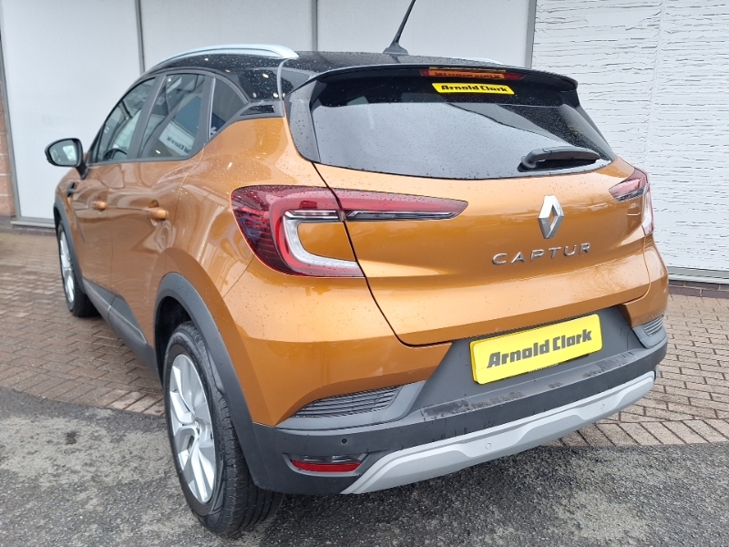 Renault Captur 1.0 Tce 90 Iconic BG21LCC Orange #2