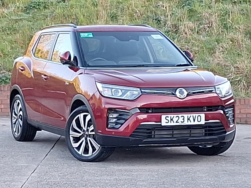 SsangYong Tivoli 1.5P Ultimate Red