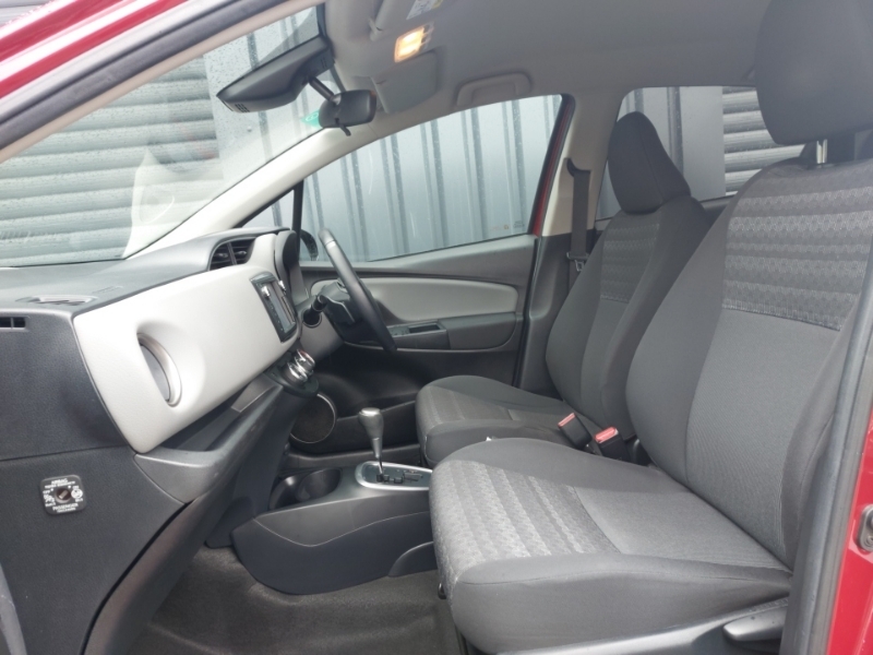 Toyota Yaris 1.33 Vvt-i Icon Tss Cvt Red #5