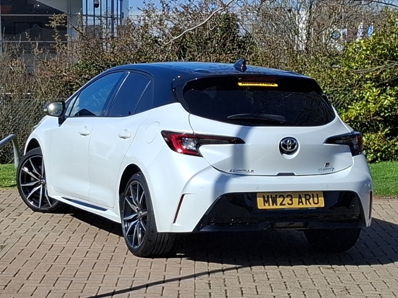 Toyota Corolla 2.0 Hybrid Gr Sport Cvt MW23ARU White #2