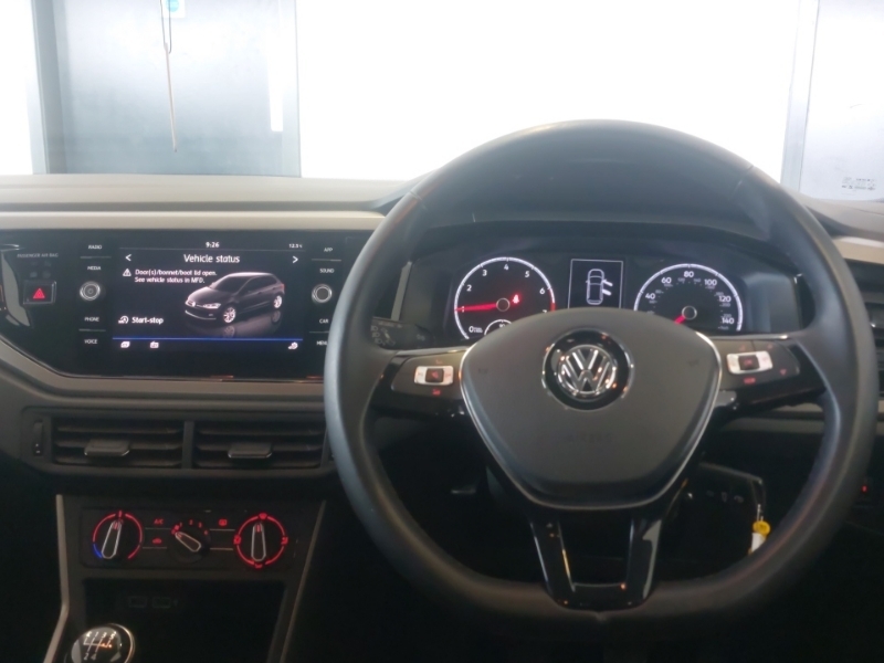 Volkswagen Polo 1.0 Tsi 95 Match SA70DWW Black #5