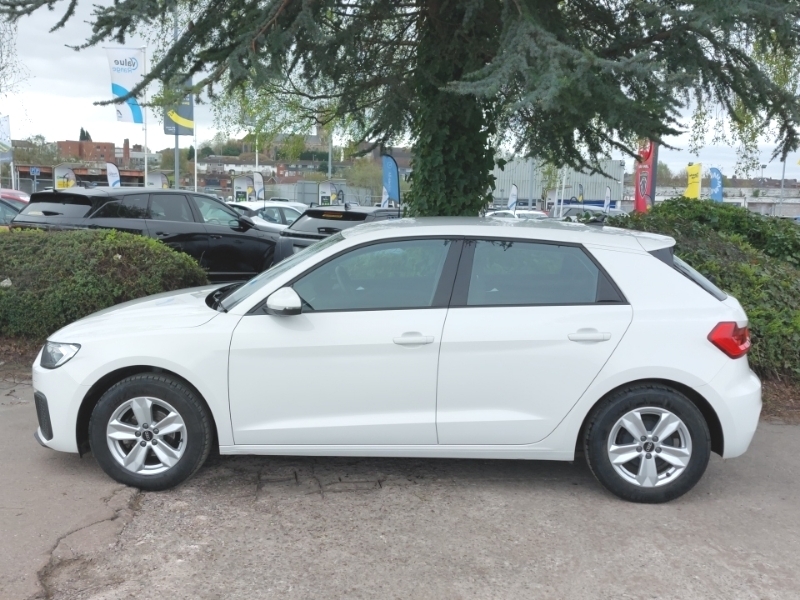 Audi A1 25 Tfsi Technik BK23MSX White #4