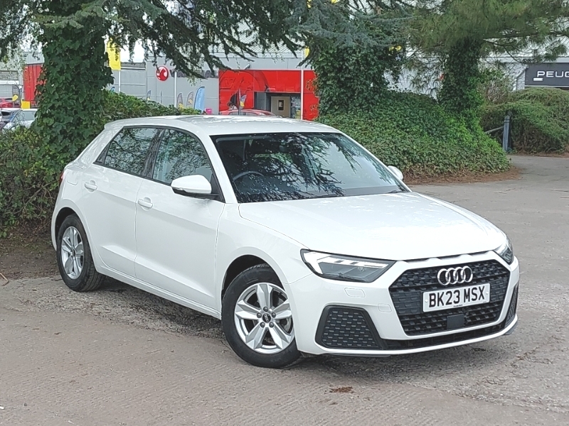 Audi A1 25 Tfsi Technik White