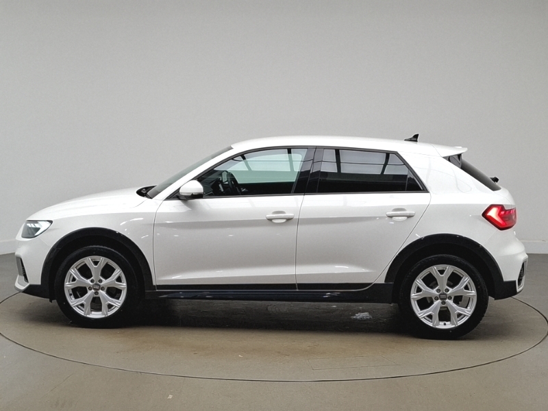 Audi A1 30 Tfsi Citycarver YY20CZM White #4