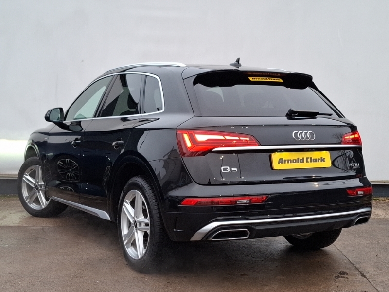 Audi Q5 40 Tdi Quattro S Line S Tronic HG72LRL Black #2