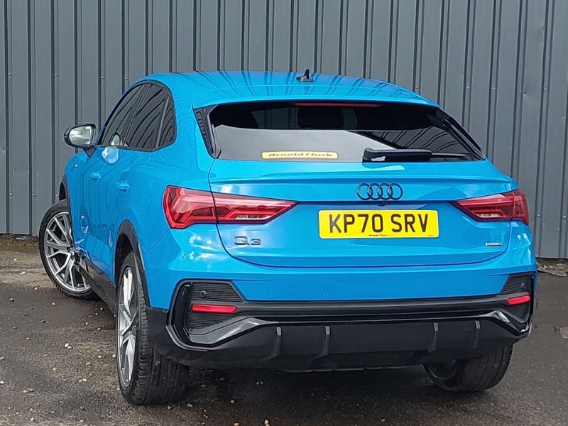 Audi Q3 45 Tfsi Quattro Vorsprung S Tronic KP70SRV Blue #2