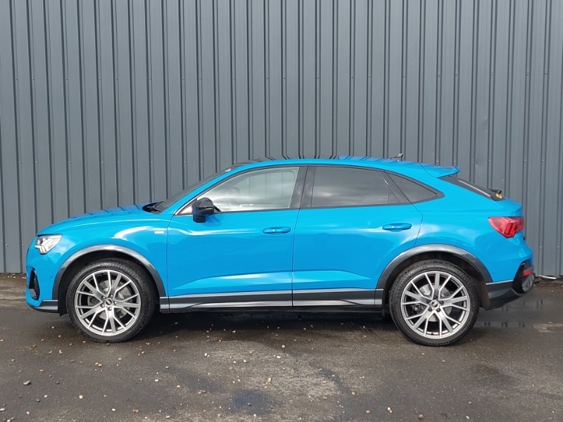 Audi Q3 45 Tfsi Quattro Vorsprung S Tronic KP70SRV Blue #4