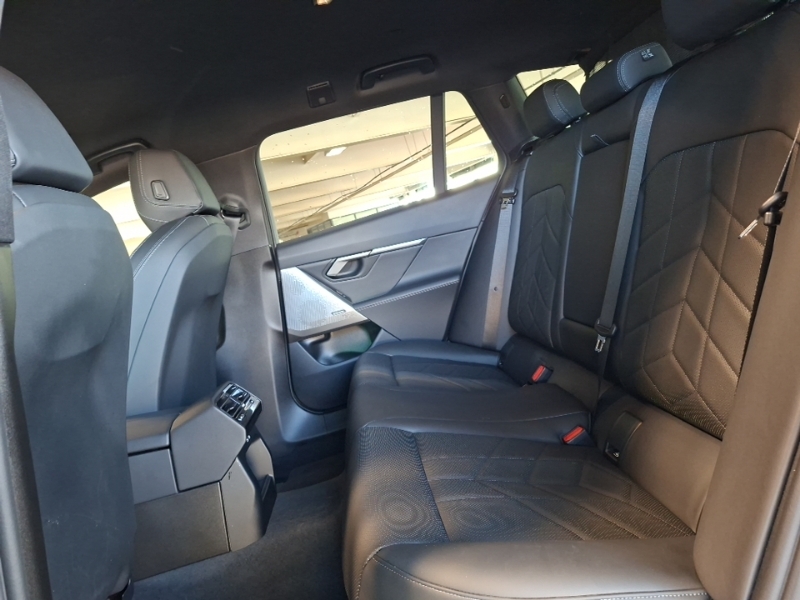 BMW i5 250Kw Edrive40 Sport Edition 84Kwh FY25UXD Blue #6