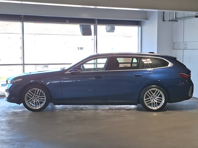 BMW i5 250Kw Edrive40 Sport Edition 84Kwh FY25UXD Blue #4