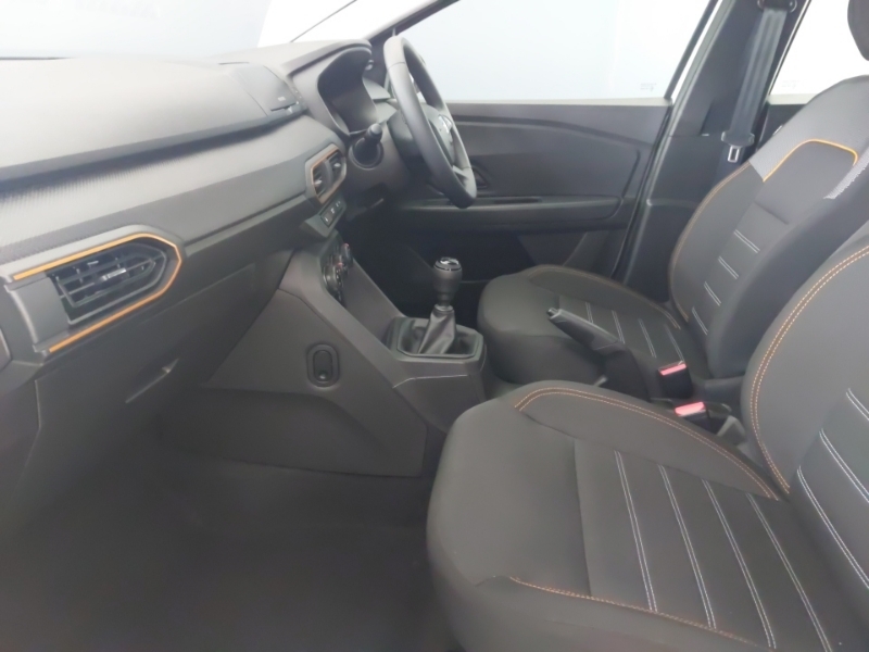 Dacia Sandero Stepway 1.0 Tce Essential SD22WVH White #5