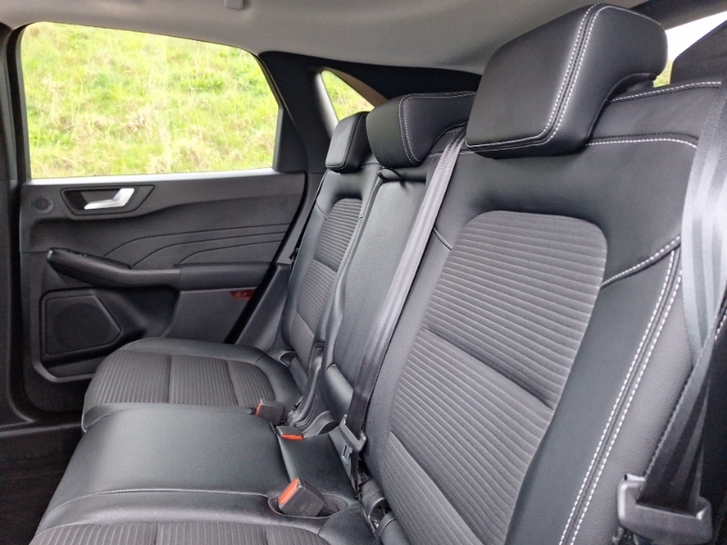 Ford Kuga 1.5 Ecoblue Titanium Edition SA22CGZ Black #6