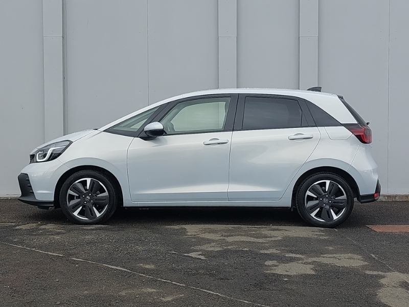Honda Jazz 1.5 I-mmd Hybrid Advance Ecvt SN23WLW White #4