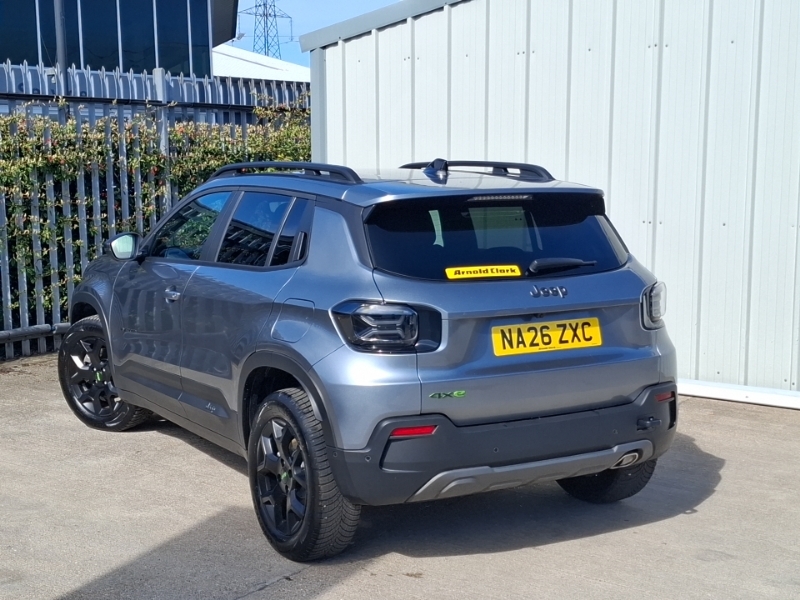 Jeep Avenger 1.2 E-awd E-hybrid Overland Dct Grey #2