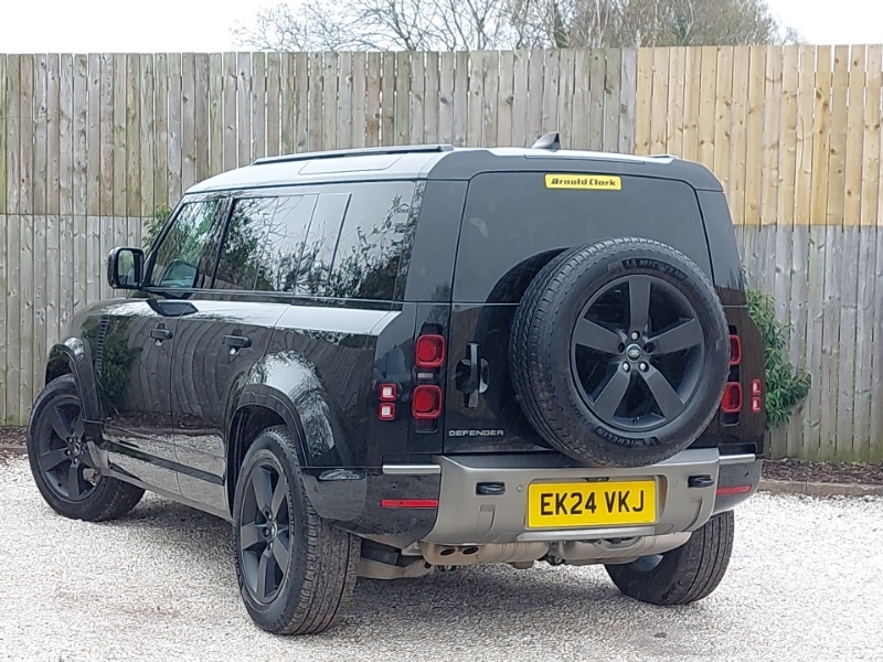 Land Rover Defender 110 3.0 D300 X-dynamic S 110 EK24VKJ Black #2