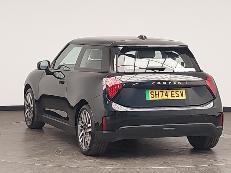 Mini Hatch 160Kw Se Classic 54Kwh SH74ESV Black #2