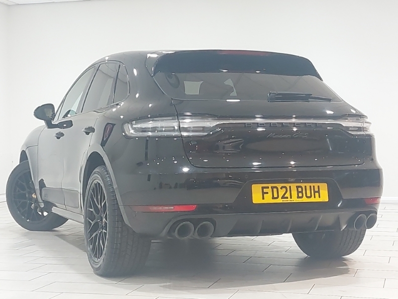 Porsche Macan Gts Pdk FD21BUH Black #2