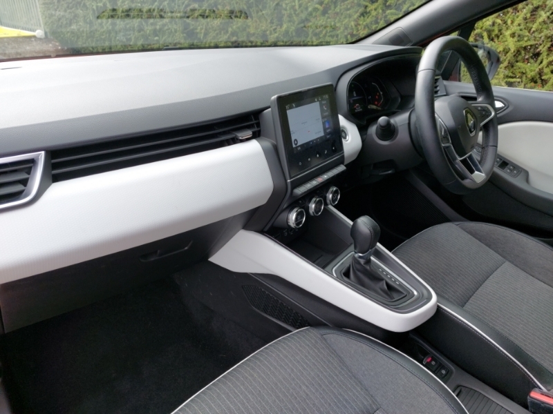 Renault Clio 1.6 E-tech Full Hybrid 145 Techno GV72WWT Orange #5