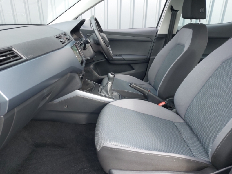 Seat Arona 1.0 Tsi Se Technology Ez AY69UMK Silver #5