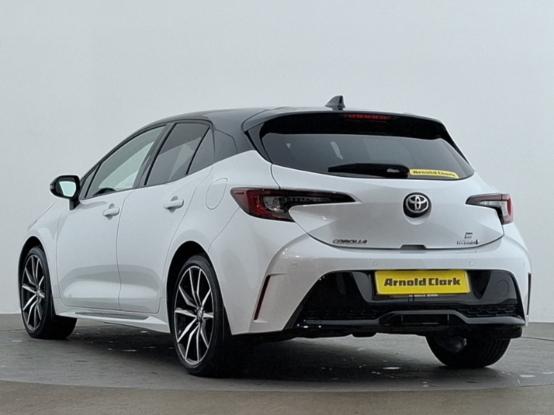 Toyota Corolla 2.0 Hybrid Gr Sport Cvt FD23XYM White #2