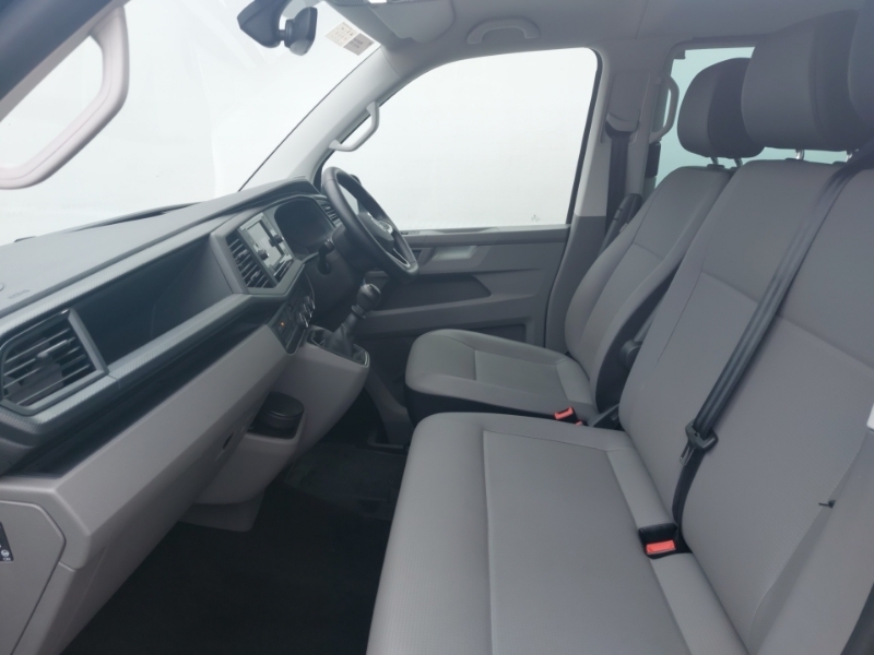 Volkswagen Transporter Shuttle 2.0 Tdi 150Ps Se Minibus Grey #5