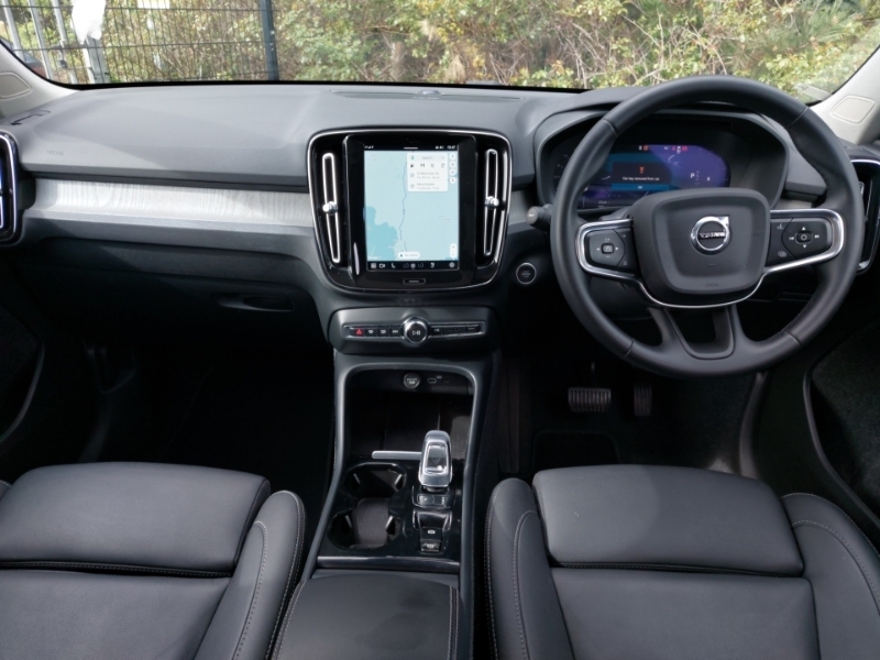 Volvo XC40 2.0 B4p Ultra Dark SL74ESO Blue #3