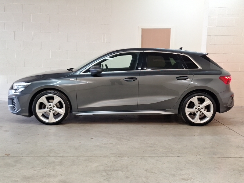 Audi A3 30 Tfsi S Line S Tronic VE72DXD Grey #4